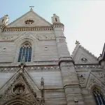 Discover Partenope